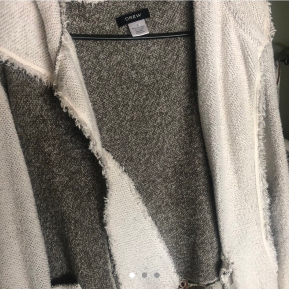 Green and white cardigan hoodie